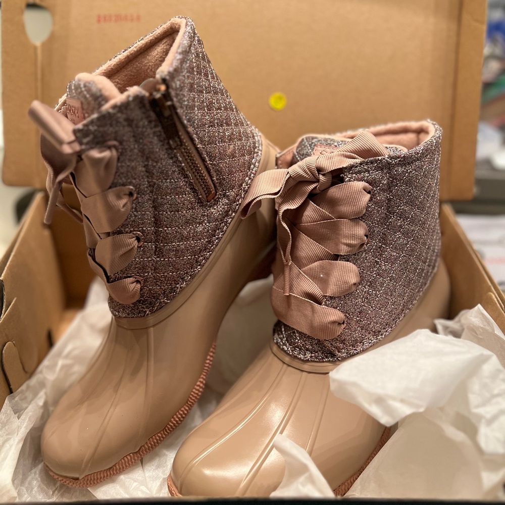 Sperry Women's Quilted Lace Up Boots - Pink and Tan